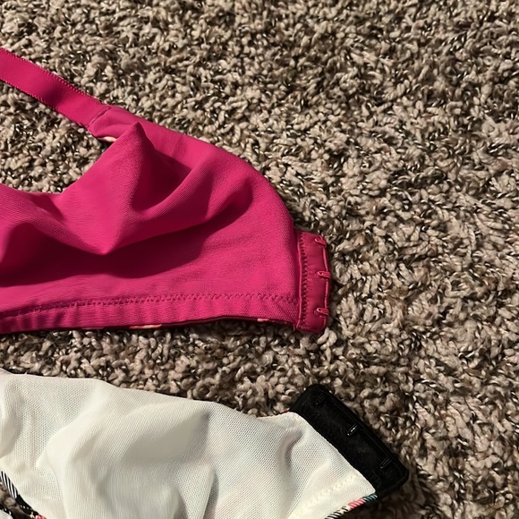Torrid curve bras. The white plaid on a non wire and the other one is underwire - Picture 6 of 6